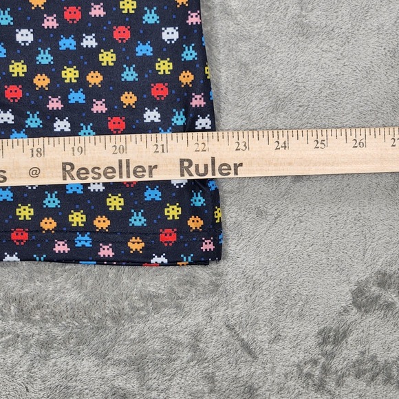 Pins & Aces Polo‎ Shirt Mens Large Space Invaders Golf Retro Gamer - Picture 11 of 11